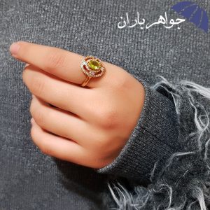 انگشتر طلاروس زبرجد اصل زنانه
