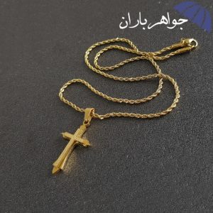 گردنبند صلیب طلایی همراه با زنجیر
